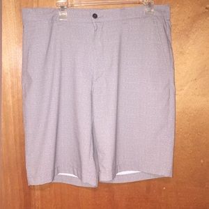 Light grey/silver golf shorts